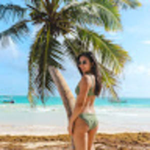 Meet your Posher, Nina